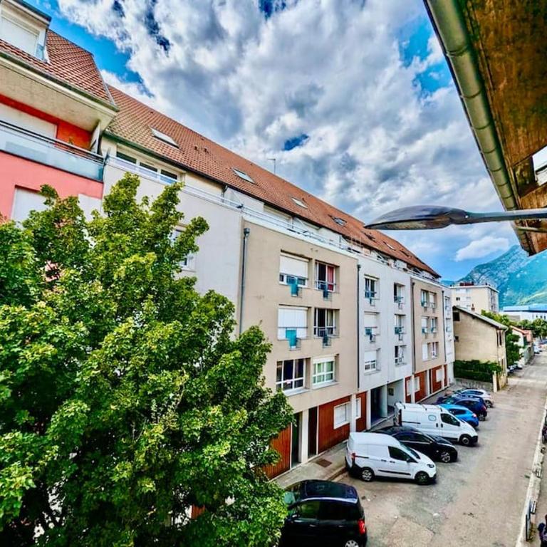 Studio Spacieux - Calme & Tout Equipé avec Wifi - Apartamento de 1 dormitorio - 8