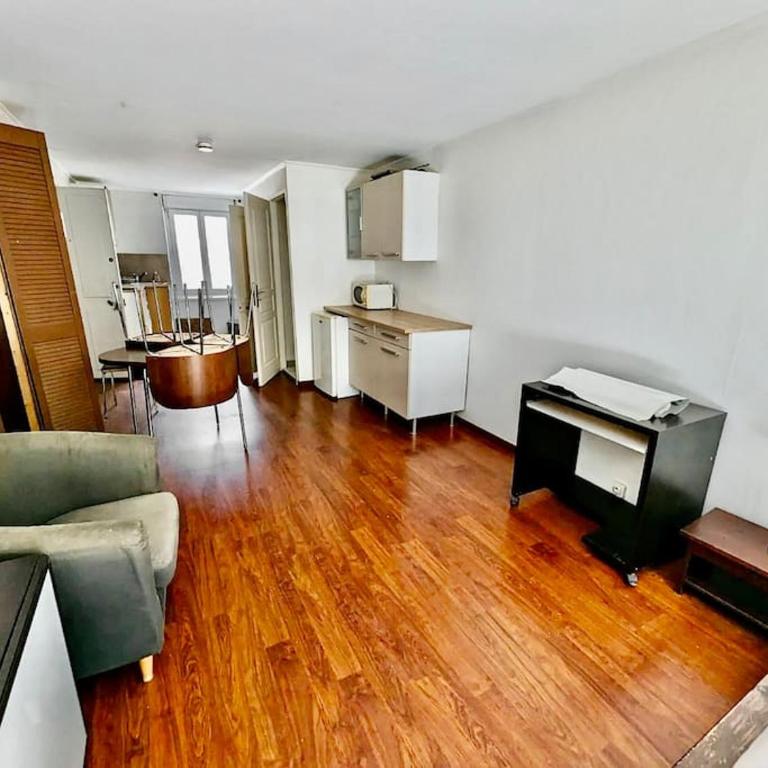 Studio Spacieux - Calme & Tout Equipé avec Wifi - Apartamento de 1 dormitorio - 10