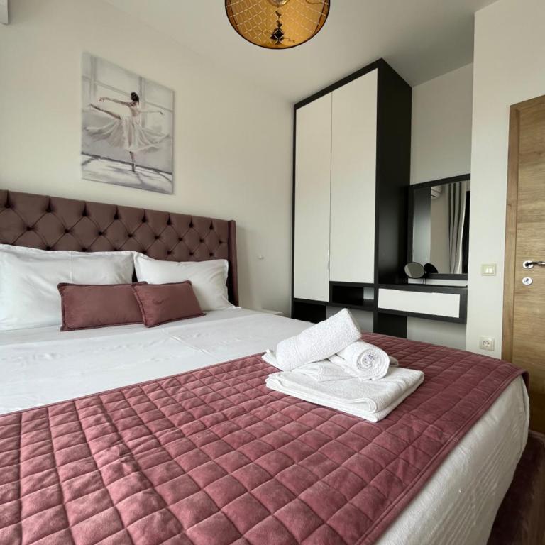 Art's Apartment mit Pool Ulcinj Pinjes - Two-Bedroom Apartment - 8
