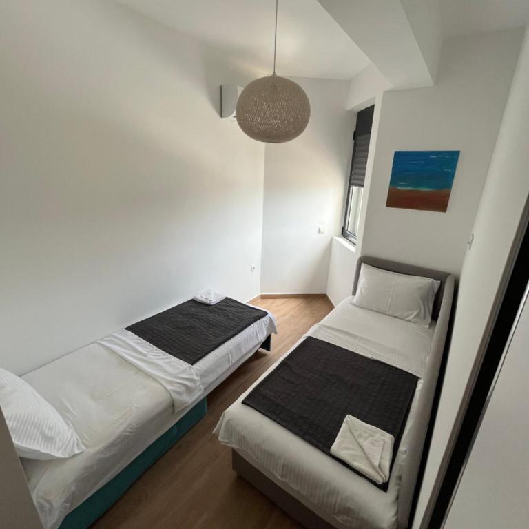 Art's Apartment mit Pool Ulcinj Pinjes - Two-Bedroom Apartment - 9