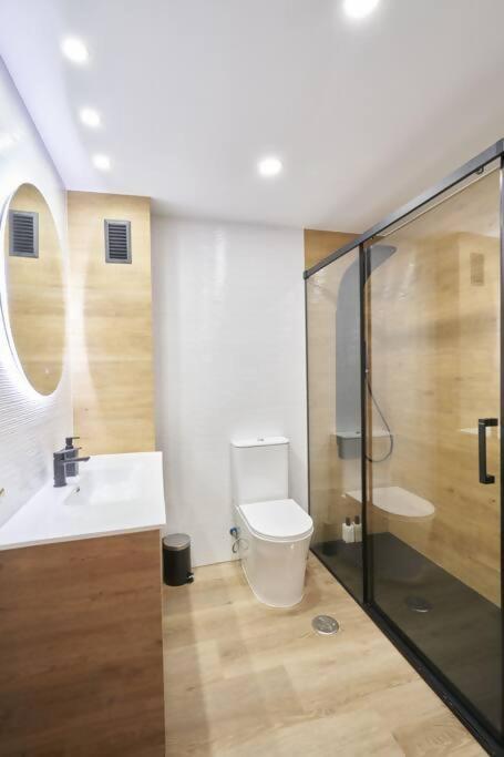 Precioso alojamiento Barrio del Oeste - Apartment - 13