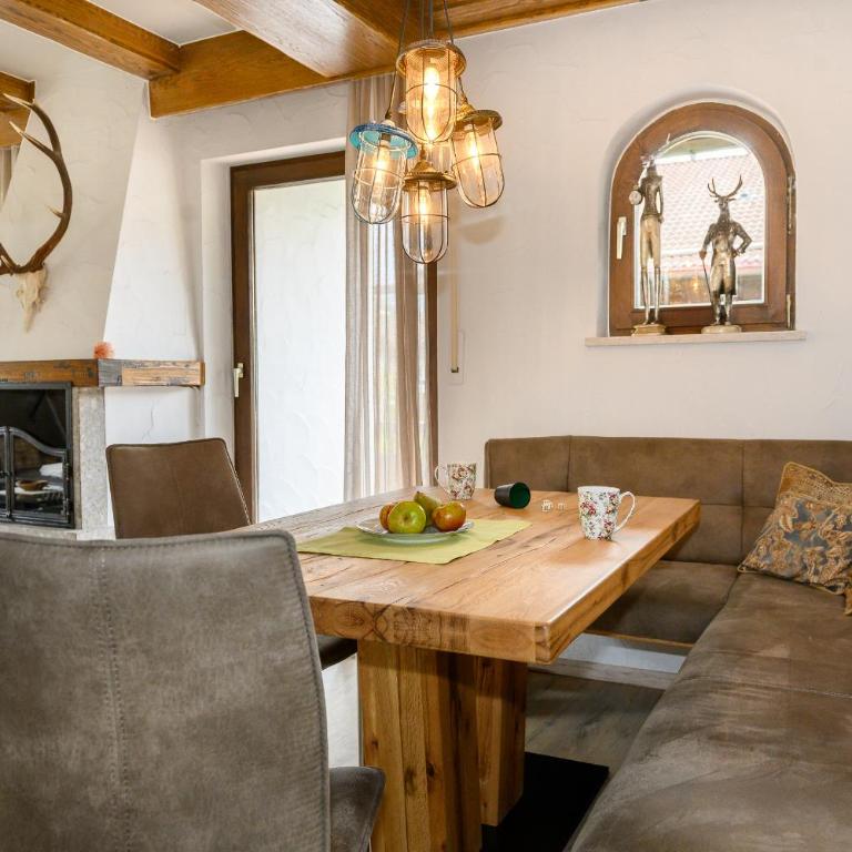 Alpenfeuer - Two-Bedroom Apartment - 12