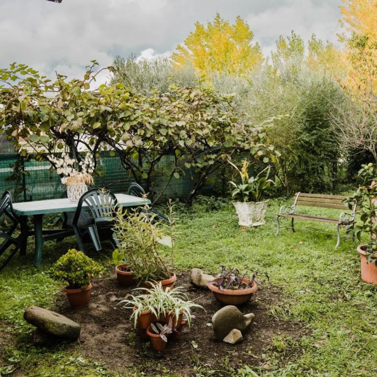 GuestHost - Rustic House near Lucca With Private Parking and Garden! - Villa con Vista Giardino - 21