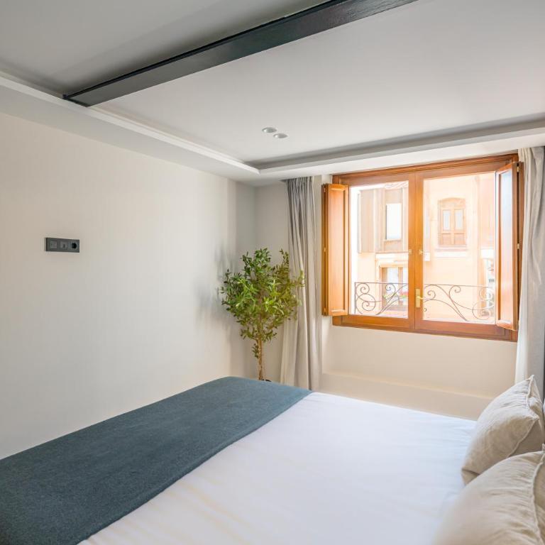 Location, Luxury & Style Best 4Bed in Madrid - Apartment - 11