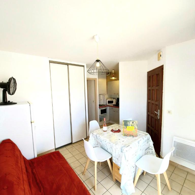 soleil catalan 150m mer ok chéques vacances animaux 1ere étage 6pers wifi parking - Appartamento con 2 Camere da Letto - 1