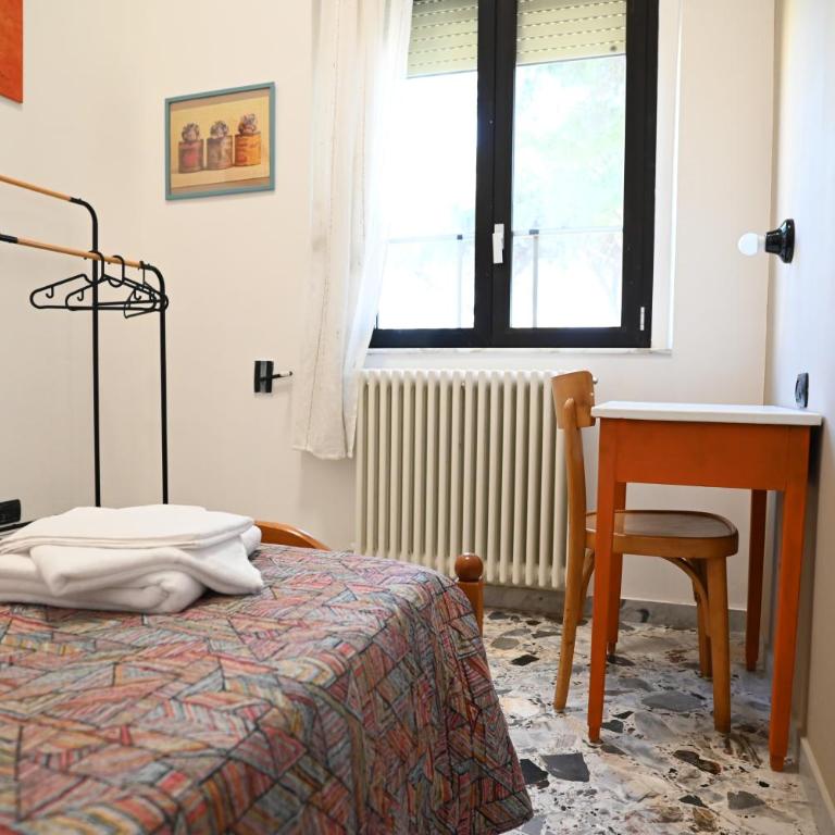 Villa San Giuseppe Brindisi - Camera Doppia con Letti Singoli con Bagno Privato - 4