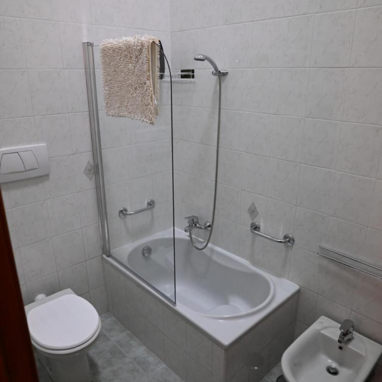 Villa San Giuseppe Brindisi - Camera Doppia con Letti Singoli con Bagno Privato - 12