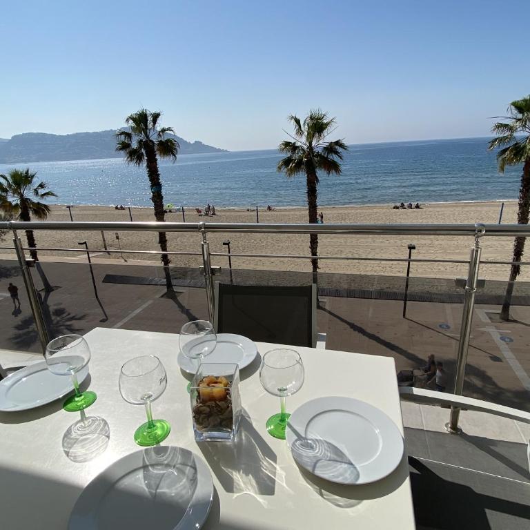 IBR-FRONT MER 17 - Apartamento con vistas al mar - 1