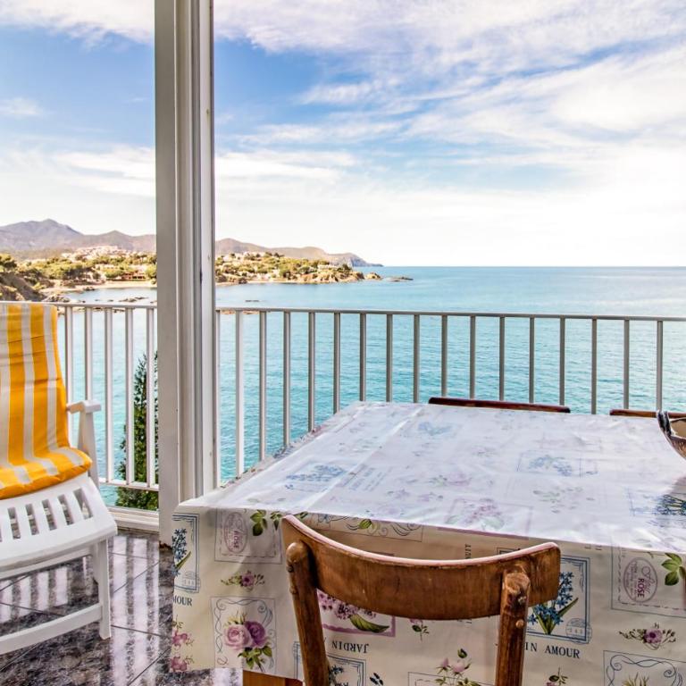Fener de Baix 81 - Apartamento primera línea mar - Apartamento de 2 dormitorios - 1