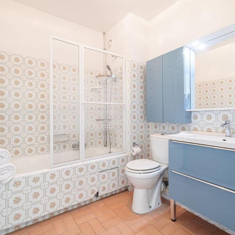 Elegant 2 Bed Apt with Pool in Juan Les Pins - Apartment mit 2 Schlafzimmern - 17