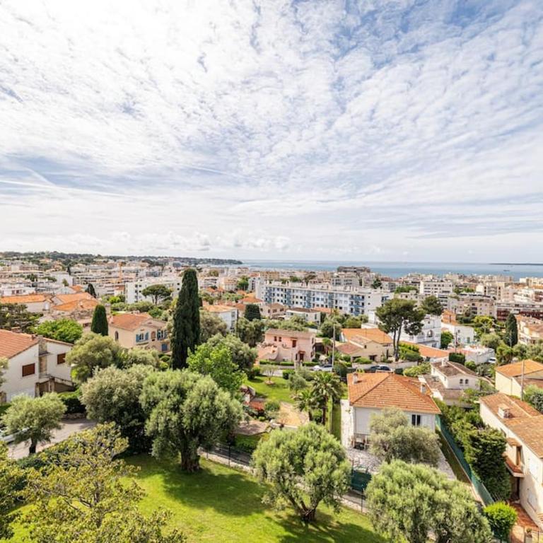 Elegant 2 Bed Apt with Pool in Juan Les Pins - Apartment mit 2 Schlafzimmern - 57