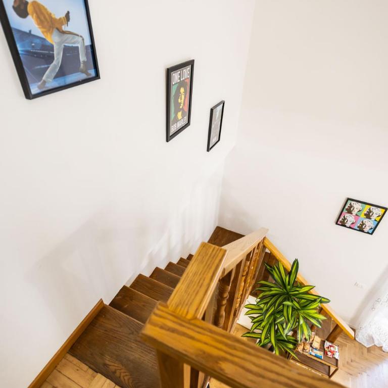 Noble Suite - Two-Bedroom House - 40