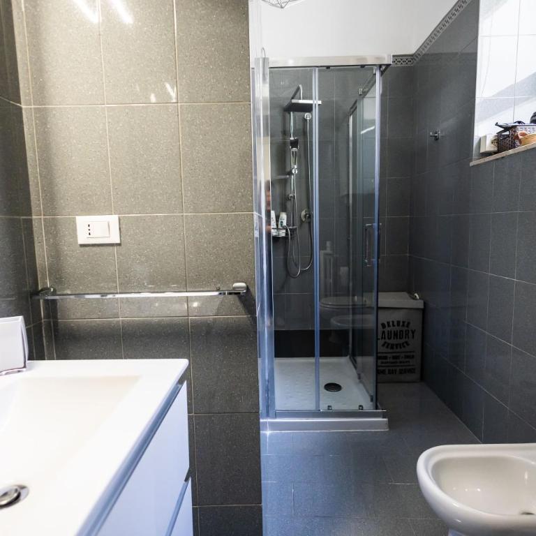 Noble Suite - Two-Bedroom House - 63