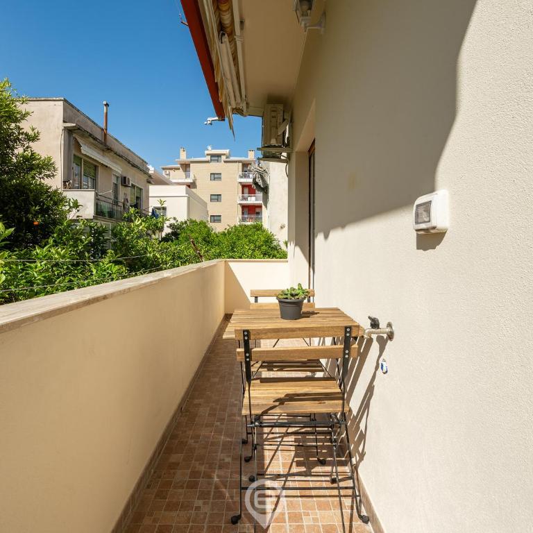Monteverdi Apartments - Studio 2 - Monolocale con Balcone - 6