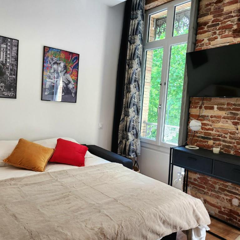 Studio Luxine - 2 personnes - Vue sur le Canal du Midi - Studio Apartment with Balcony - 12