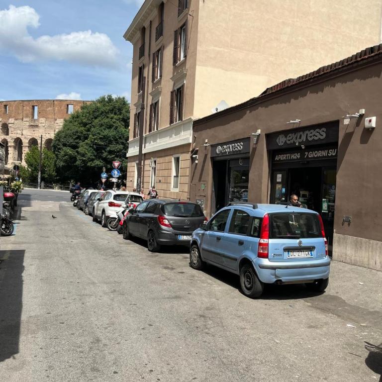 GUEST HOUSE GIL - ROME Colosseum Area - Suite con 2 Camere da Letto - 7