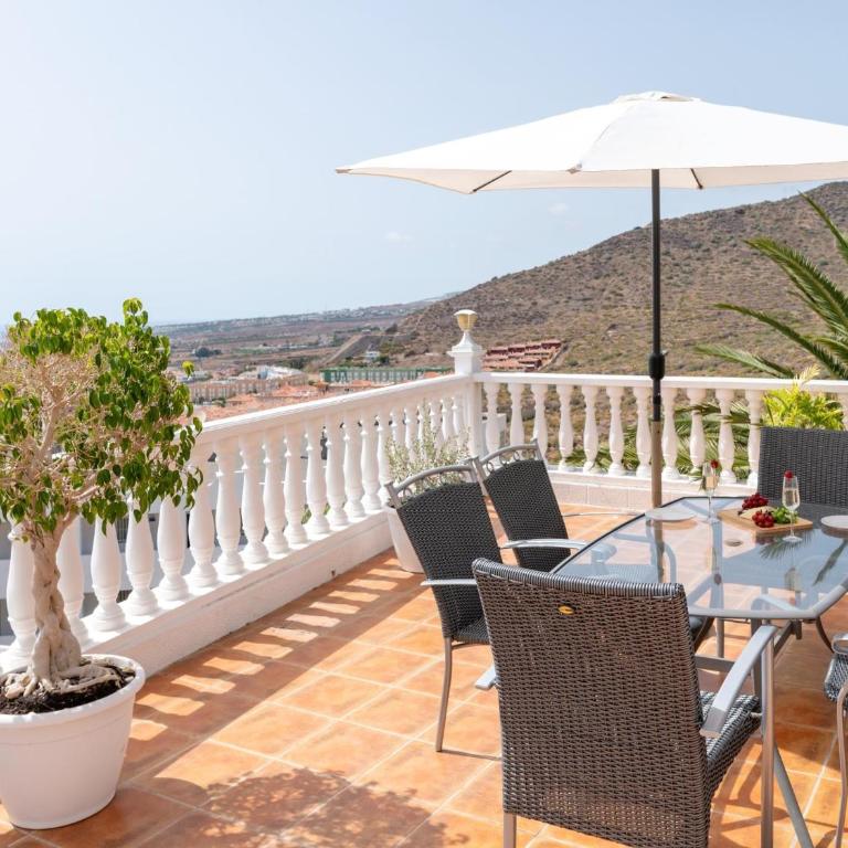 Enchanting Villa Portocervo - Casa - 11