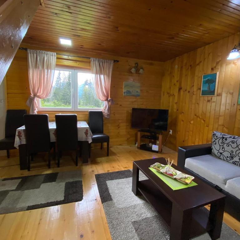 Guest House Dzajovic - Two-Bedroom House - 5