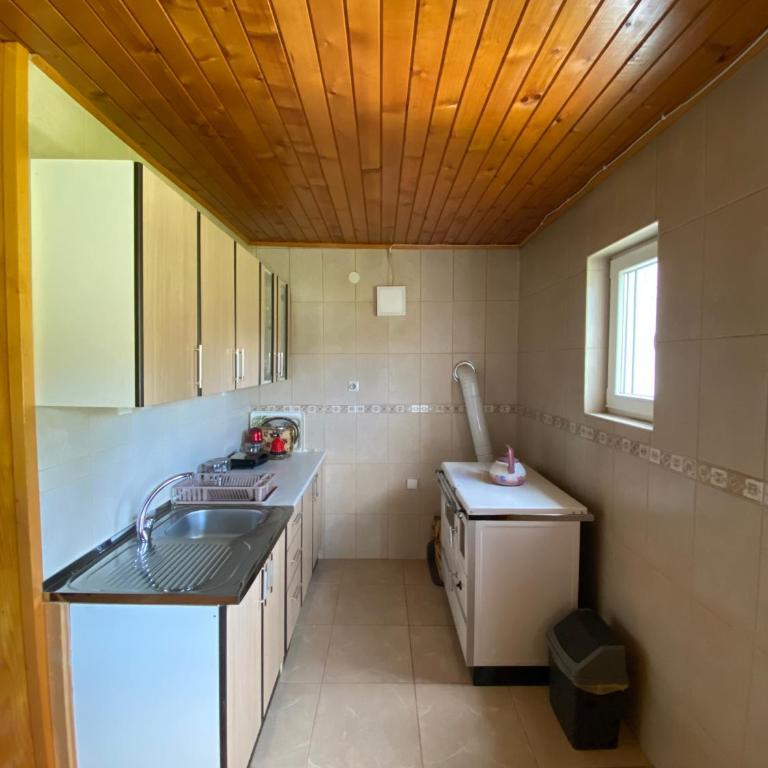 Guest House Dzajovic - Two-Bedroom House - 8