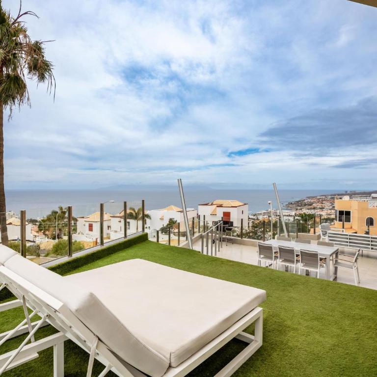 Villa Olbia Charming Dreamview with Jacuzzi - Casa - 18