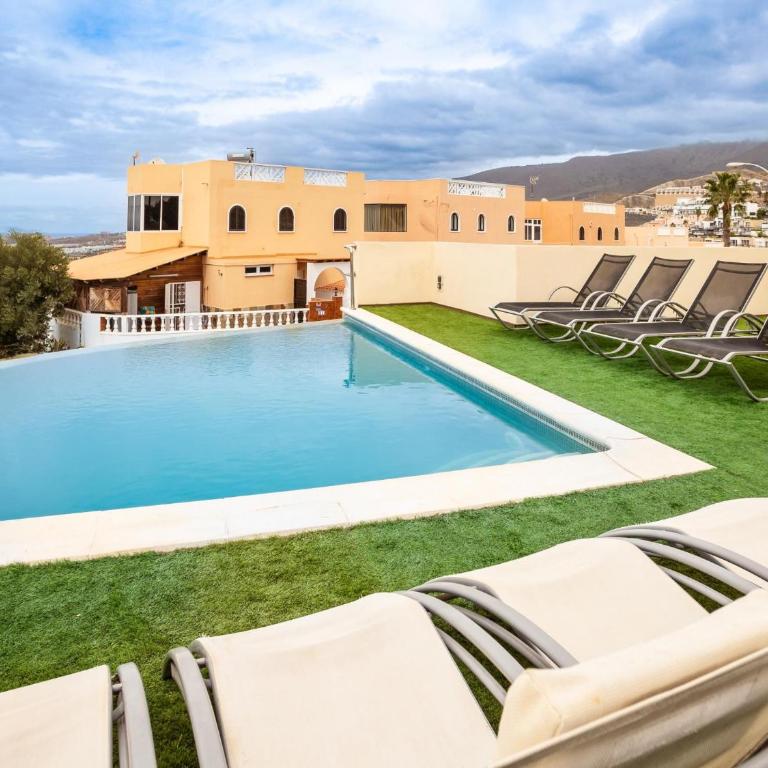 Villa Olbia Charming Dreamview with Jacuzzi - Casa - 35