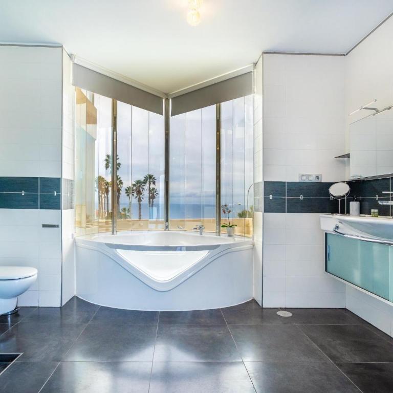 Villa Olbia Charming Dreamview with Jacuzzi - Casa - 22