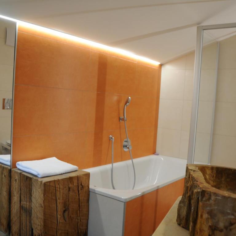 Dolomites Base Camp Hotel Olympia - Camera Matrimoniale Superior - 4