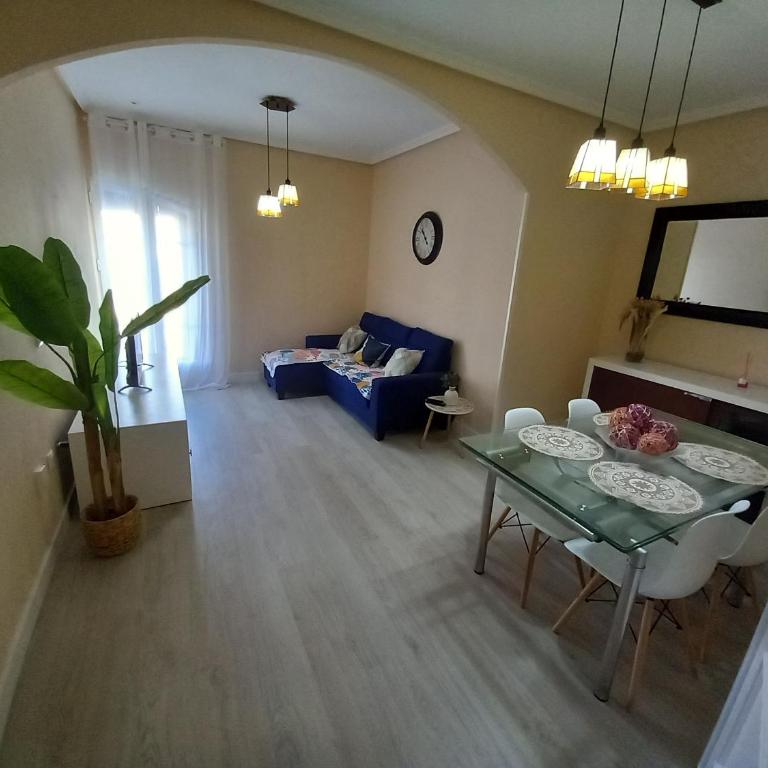 Apartamento Centro Estación, Parking Privado - Apartamento de 3 dormitorios - 11