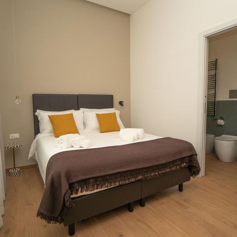 Manere Suites - Queen Room - 7