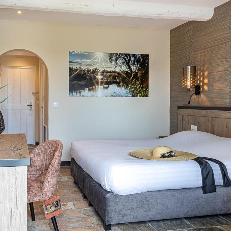 Les Bains Gardians - Chambre Double Manadier - 3