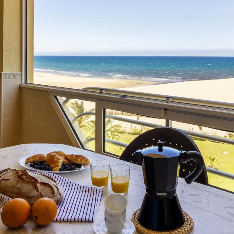 Apartamento Denia Deveses frente al mar - Two-Bedroom Apartment - 1