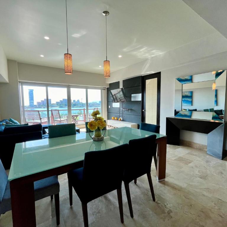 Condominio Deck 12 - Apartment with Sea View - 9