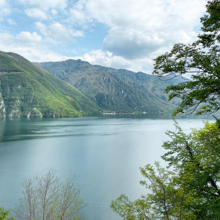 Due Pini Apartment - Ponte Caffaro Lake Idro - Apartamento Estándar de 3 dormitorios - 60