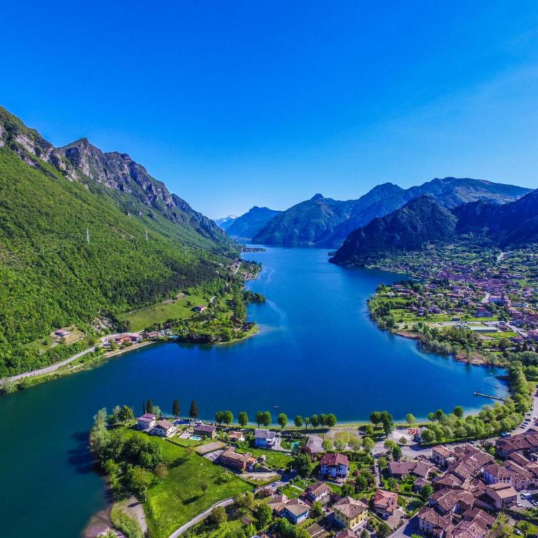 Due Pini Apartment - Ponte Caffaro Lake Idro - Apartamento Estándar de 3 dormitorios - 70