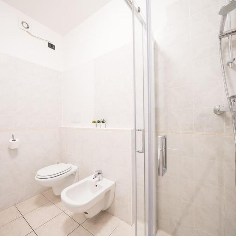 Gardappartamenti - Sorgente Sirmione - Appartamento con 2 Camere da Letto e Terrazza - 2