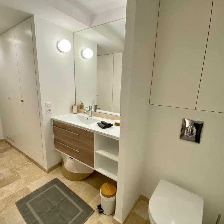 Valbonne Village - Rue Bermond - Two-Bedroom House - 8