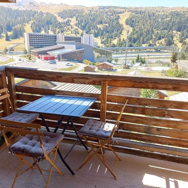 Confortable appartement 4 pers. avec balcon et TV à Superdévoluy - FR-1-504-549 - Apartment (4 Adults) - 4