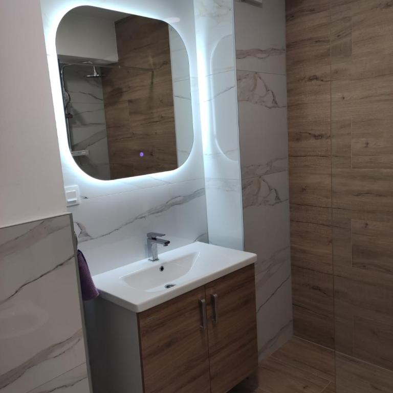 Apartman Enna - Apartment - 11