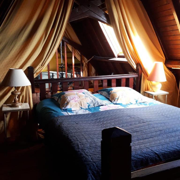 Loft atypique hyper centre à 5mn à pied de la plage de l'Écluse 2 à 4 personnes - Appartement en Duplex - 11