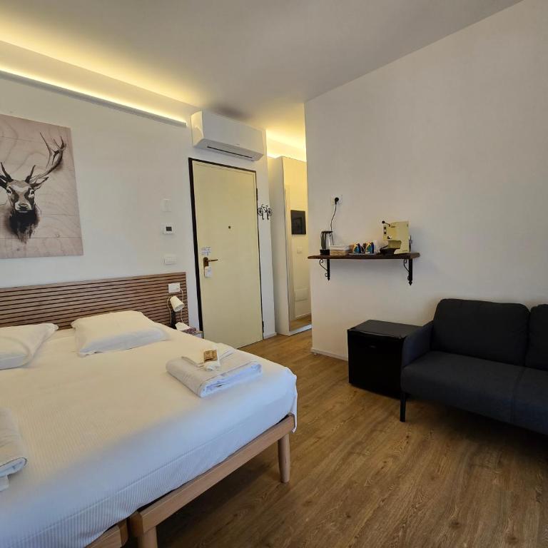 La Ca' Saffi Affittaly Rooms - Deluxe Room - 15