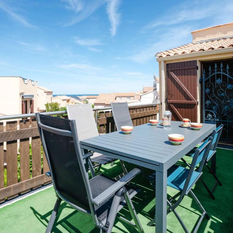 Pavillon confortable à Narbonne-Plage avec piscine et parking privés - FR-1-409-203 - Villa - 9
