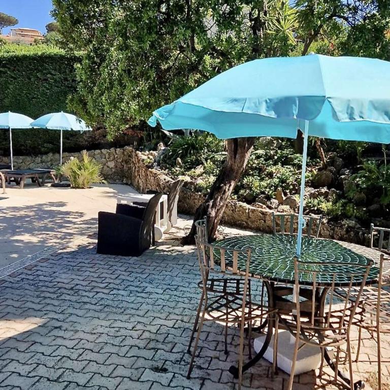 Sainte Maxime Sémaphore : Haut de Villa T4, Piscine, Terrasse, Clim, Proche Mer - FR-1-226-531 - Apartment - 22