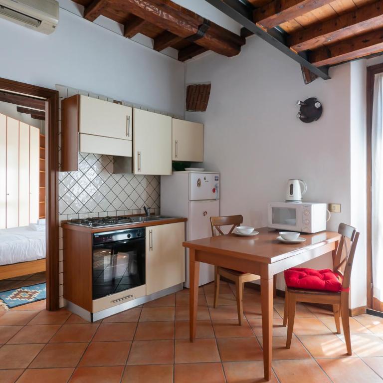 Youhosty - Porta Romana M3 - Appartamento con 1 Camera da Letto - 4