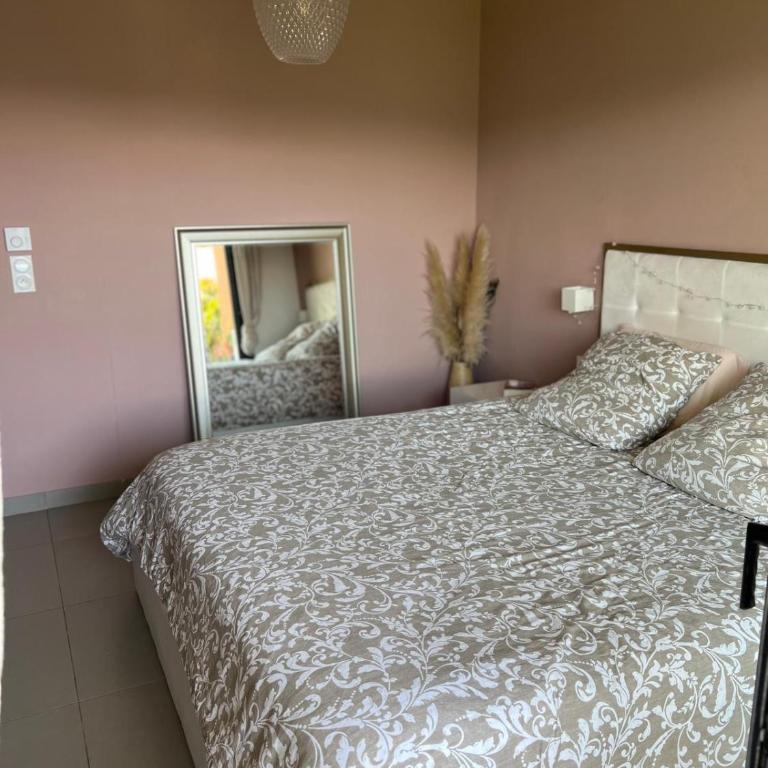 Joli 3 pièces ensoleillé sur les hauteurs de Nice - Apartamento de 2 dormitorios - 8