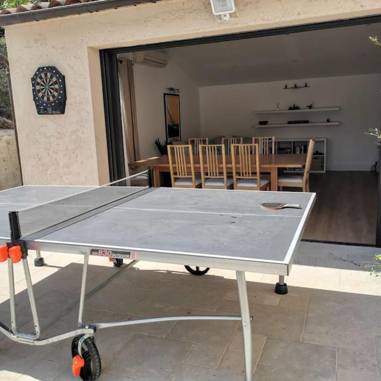 Great location and stunning views - Villa - 27