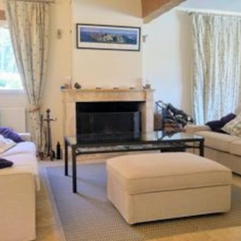 Great location and stunning views - Villa - 29