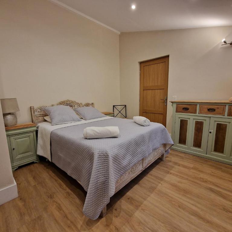 Great location and stunning views - Villa - 33
