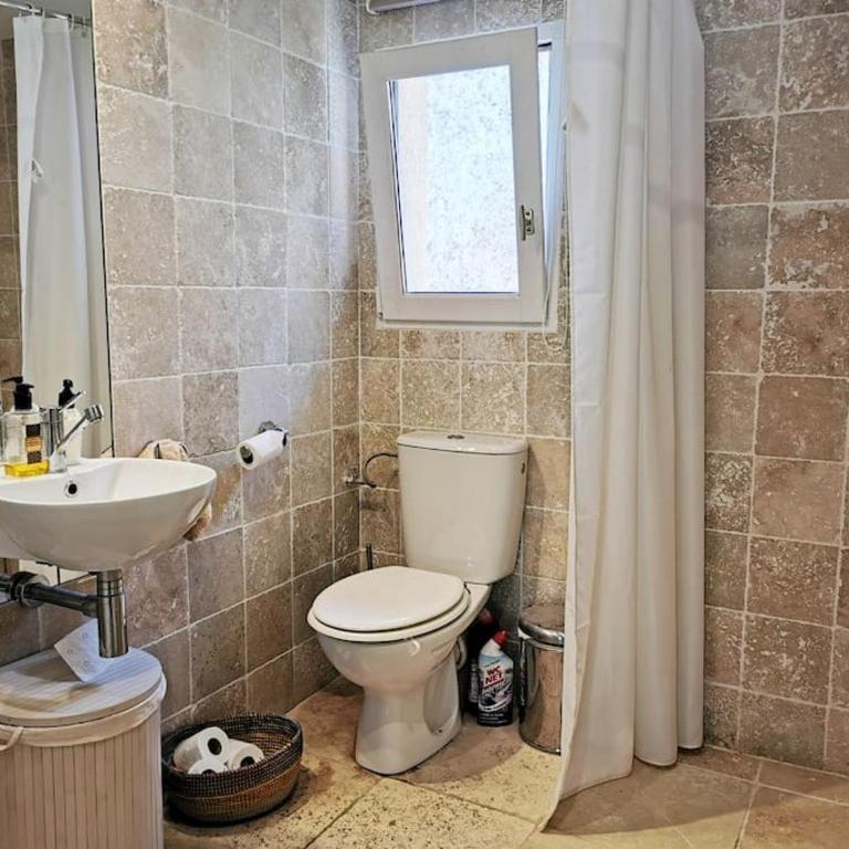 Great location and stunning views - Villa - 38