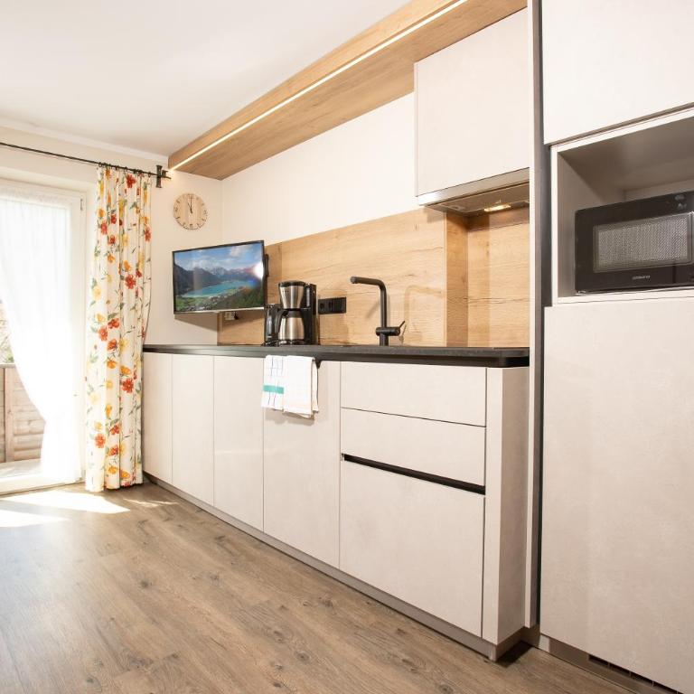 Appart Lechner - Standard Apartment mit 2 Schlafzimmern und Balkon - 8