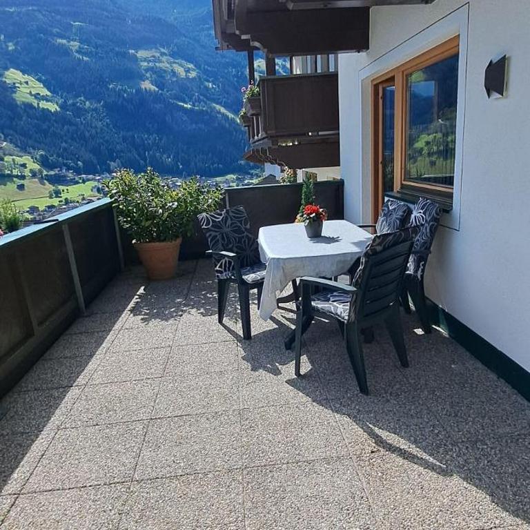 Ferienwohnung Steinberger - Apartment mit 1 Schlafzimmer und Terrasse - 32